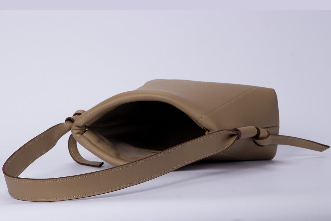 Adjustable Knot Strap Full-Grain Leather North-South Bucket Shoulder Bag